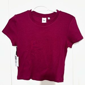 Aritzia TNA ribbed waist T shirt